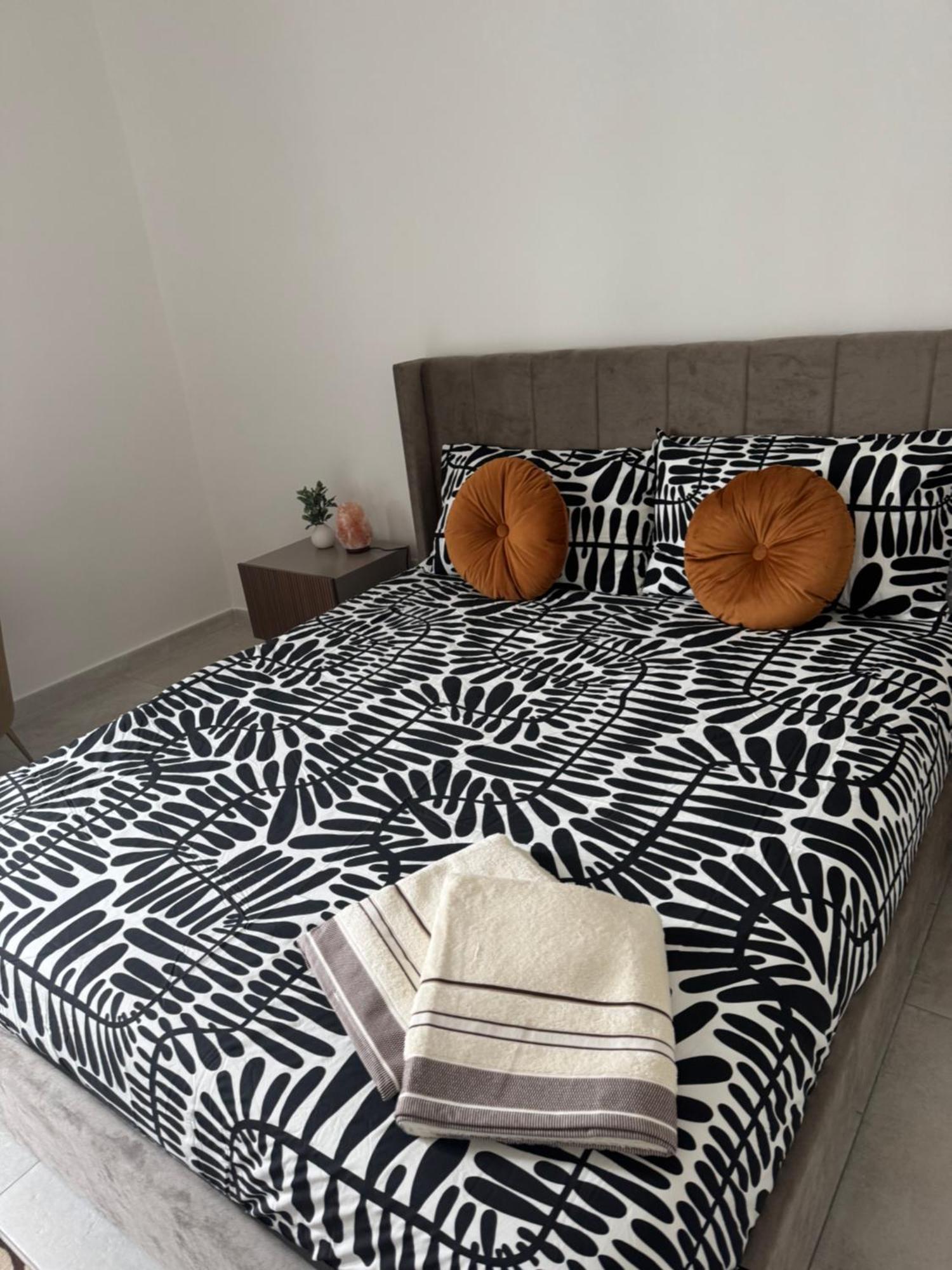 L&S Rooms Monopoli Eksteriør bilde